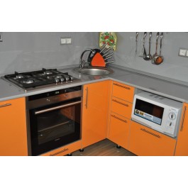 Кухня оранжевая